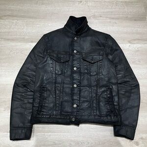 SIXTEEN “flashing” black denim jacket